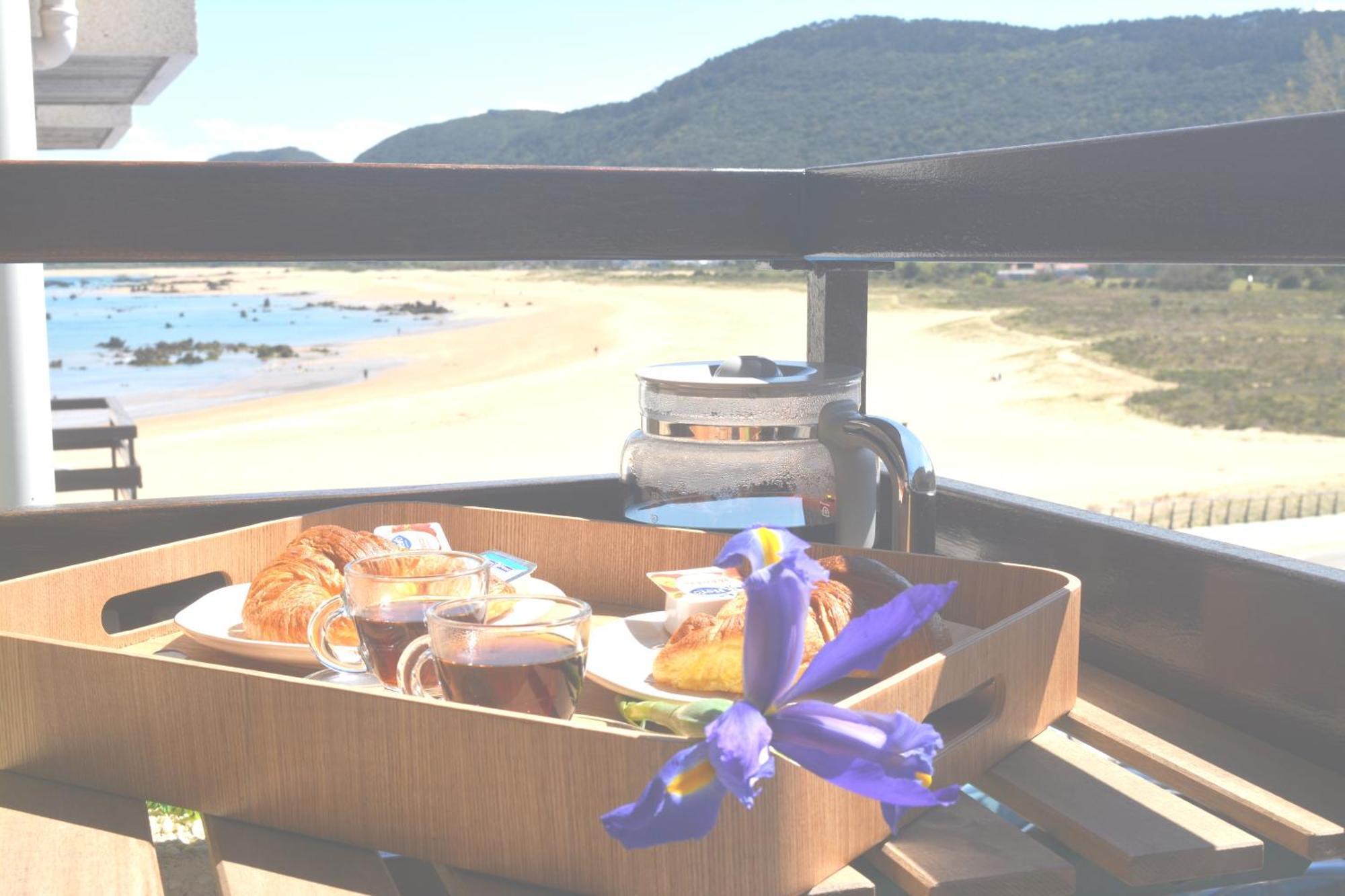 Apartamento Noja Playa Bagian luar foto